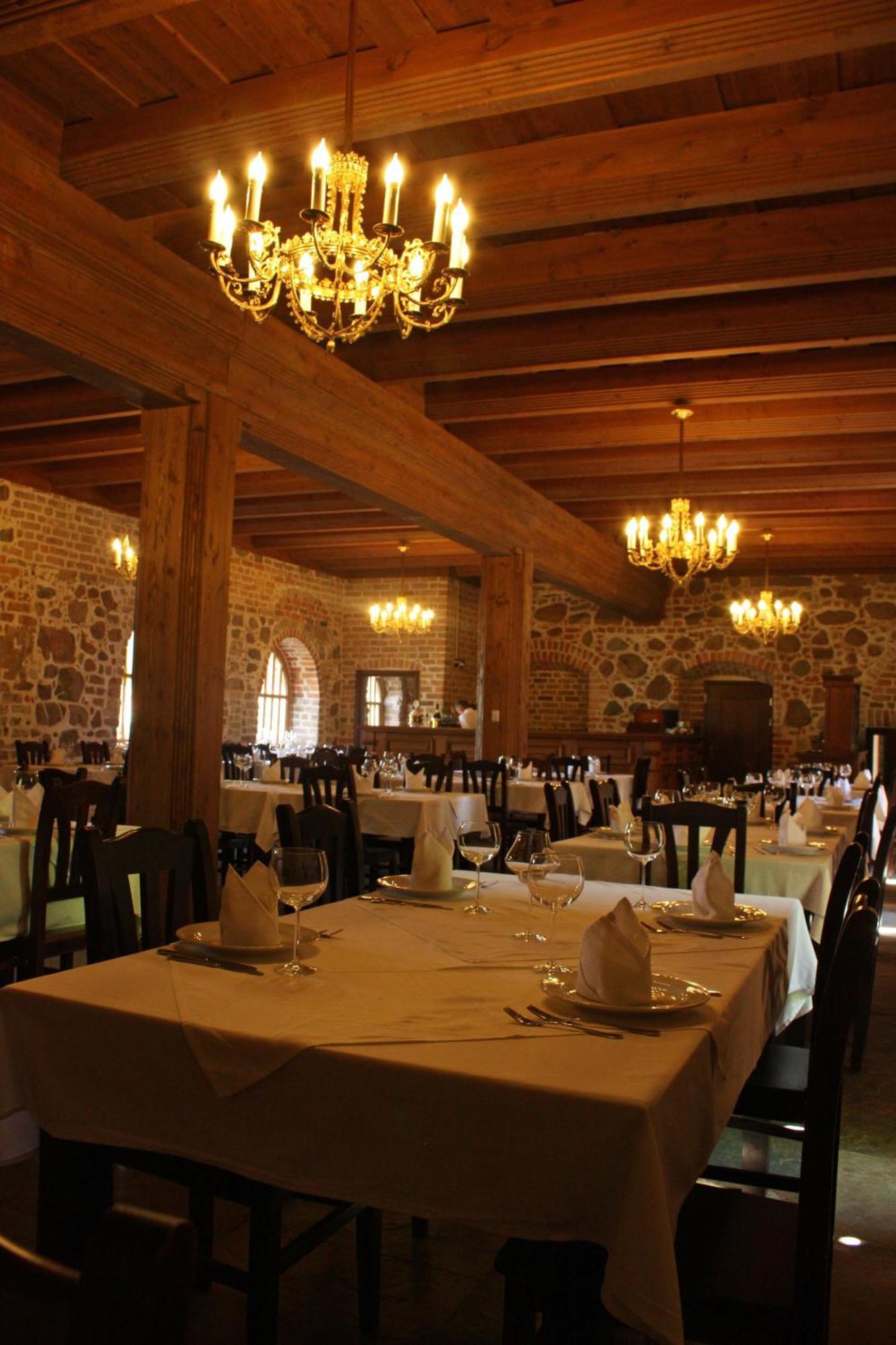 Klasztor Cedynia Hotel Luaran gambar